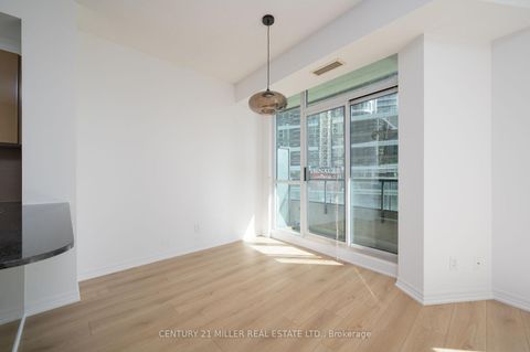 Photo 8 at 310 - 16 Yonge Street, Waterfront Communities C1, Toronto