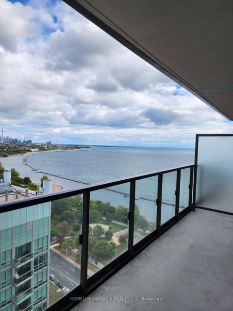 Photo 4 at 2805 - 1926 Lakeshore Boulevard W, Swansea, Toronto