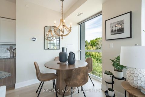 Photo 6 at 318 - 4700 Highway 7, East Woodbridge, Vaughan