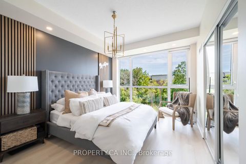 Photo 18 at 318 - 4700 Highway 7, East Woodbridge, Vaughan