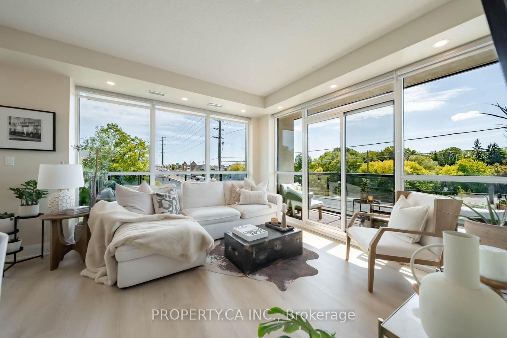 318 - 4700 Highway 7, East Woodbridge, Vaughan 