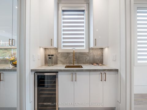 Photo 18 at 49 Abitibi Avenue, Newtonbrook East, Toronto
