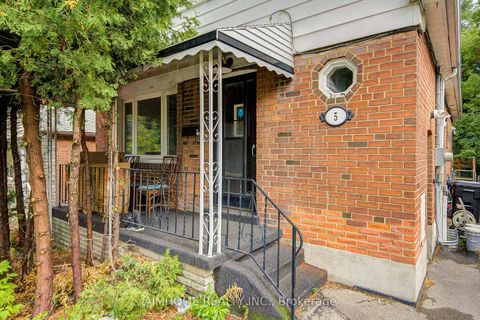 Photo 1 at 5 Macey Avenue, Oakridge, Toronto
