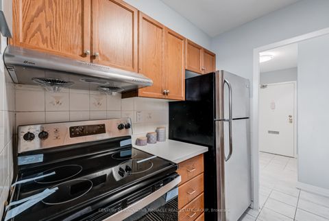Photo 11 at 1504 - 1455 Lawrence Avenue W, Amesbury, Toronto