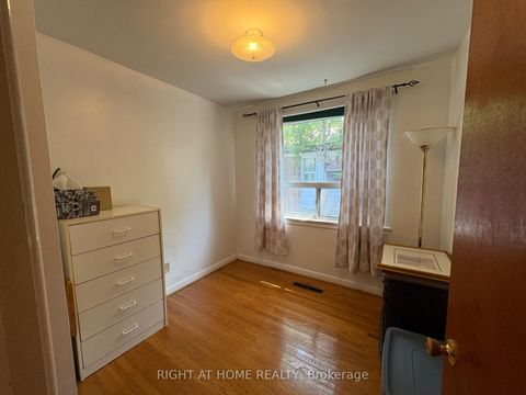 Photo 13 at 932 Midland Avenue, Eglinton East, Toronto