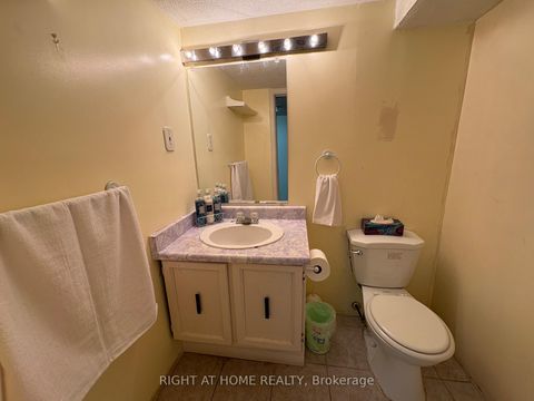 Photo 17 at 932 Midland Avenue, Eglinton East, Toronto