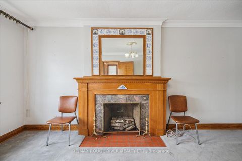 Photo 12 at 424 Oakwood Avenue, Oakwood Village, Toronto