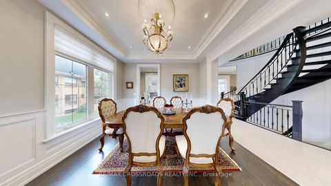 Photo 5 at 635 Elgin Mills Road W, Mill Pond, Richmond Hill Photo 5 at 635 Elgin Mills Road W, Mill Pond, Richmond Hill