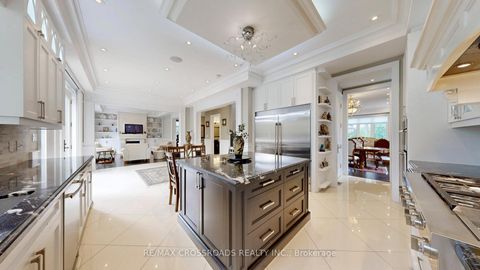 Photo 9 at 635 Elgin Mills Road W, Mill Pond, Richmond Hill