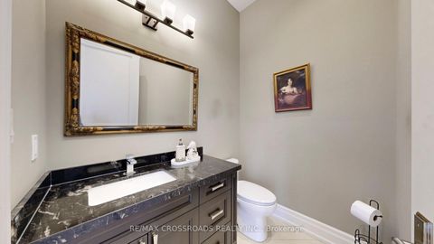 Photo 20 at 635 Elgin Mills Road W, Mill Pond, Richmond Hill