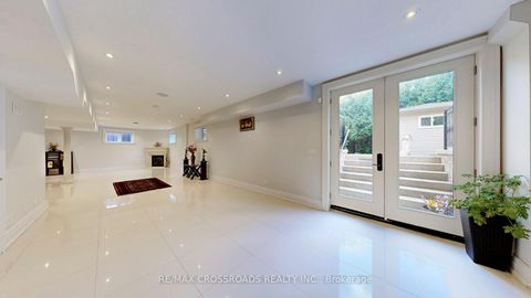Photo 41 at 635 Elgin Mills Road W, Mill Pond, Richmond Hill