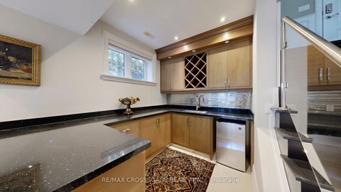Photo 42 at 635 Elgin Mills Road W, Mill Pond, Richmond Hill