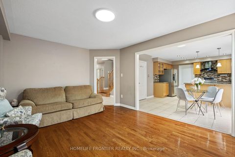 Photo 6 at 11 Maple Crown Terrace, Shore, Barrie