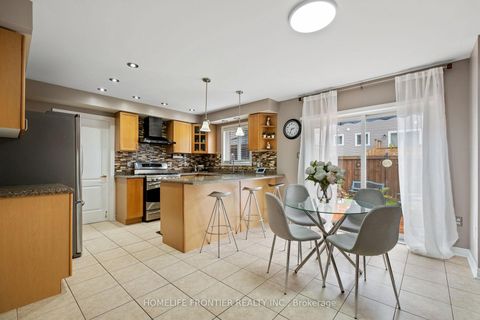 Photo 7 at 11 Maple Crown Terrace, Shore, Barrie