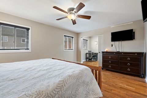 Photo 15 at 11 Maple Crown Terrace, Shore, Barrie