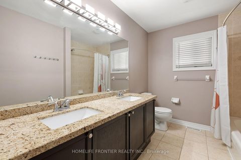 Photo 21 at 11 Maple Crown Terrace, Shore, Barrie