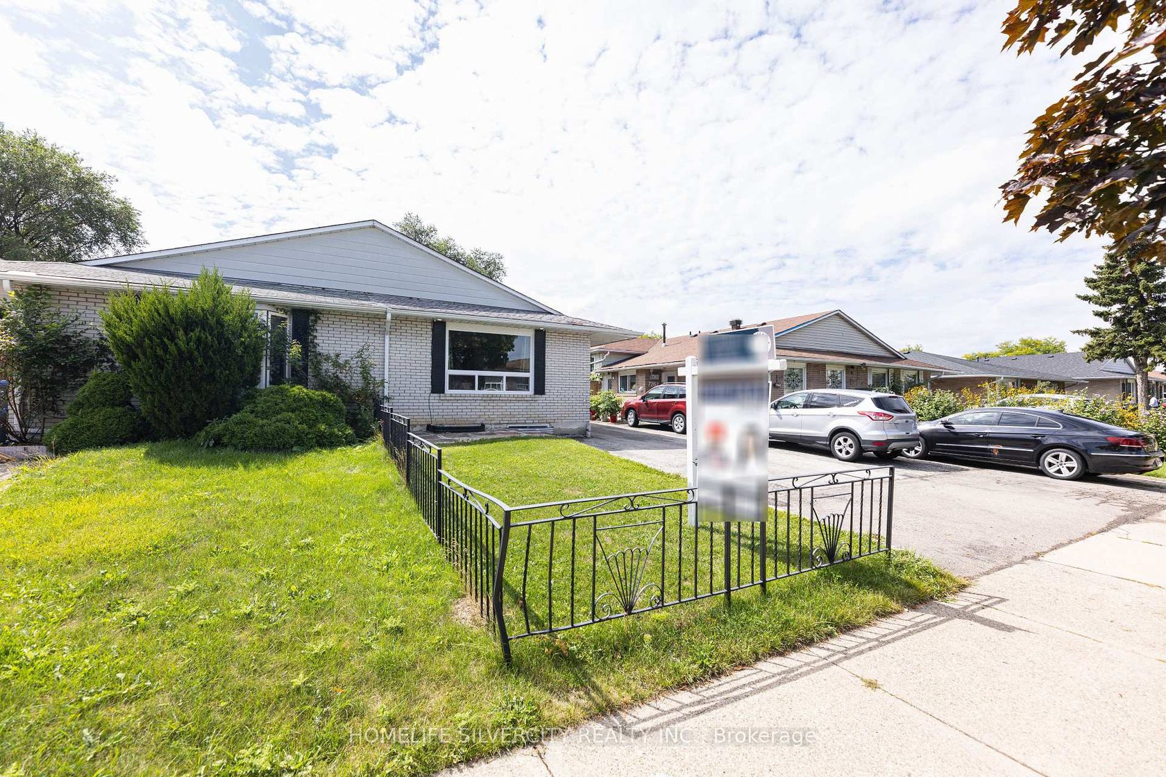7258 Reindeer Drive, Malton, Mississauga 