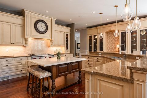 Photo 11 at 38 Shorewood Place, SW Southwest, Oakville