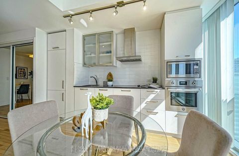 Photo 7 at 3612 - 14 York Street, Waterfront Communities C1, Toronto