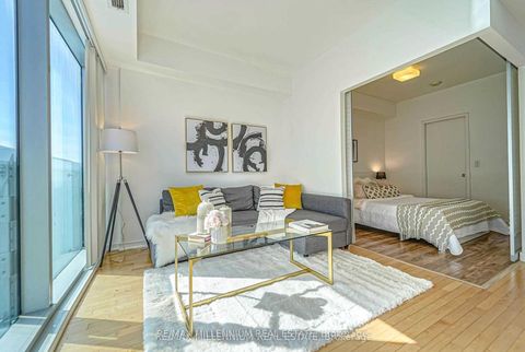 Photo 11 at 3612 - 14 York Street, Waterfront Communities C1, Toronto