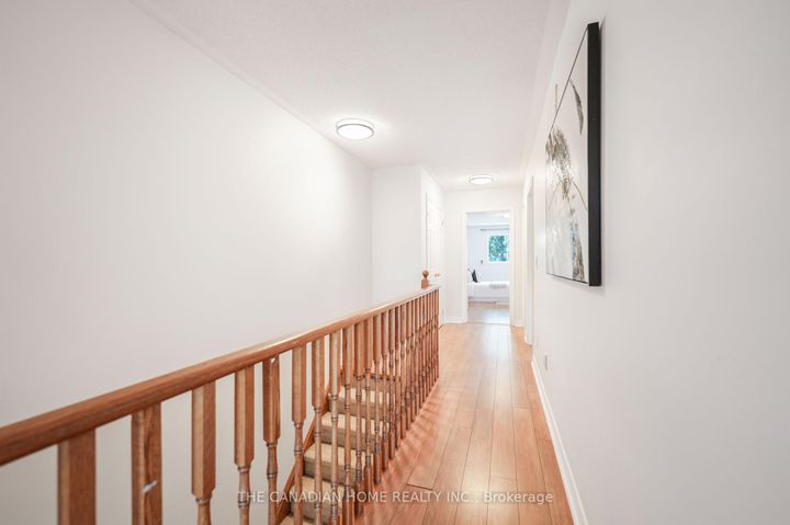 Photo 29 at 5938 Candlebrook Court, East Credit, Mississauga