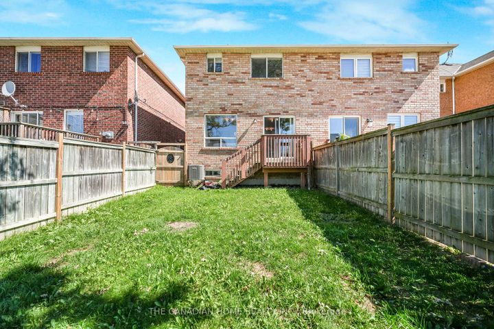 Photo 46 at 5938 Candlebrook Court, East Credit, Mississauga