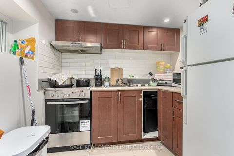 Photo 33 at 41 Ann Arbour Road, Pelmo Park W5, Toronto
