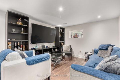 Photo 34 at 41 Ann Arbour Road, Pelmo Park W5, Toronto