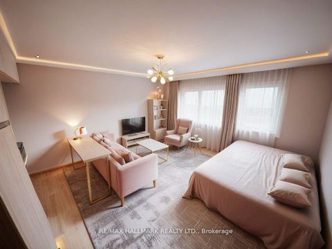 Photo 6 at 103 - 21 Thelma Avenue, Forest Hill South, Toronto