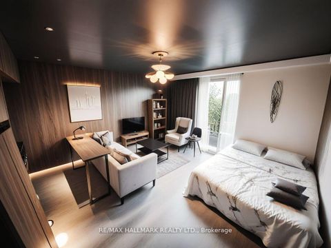 Photo 7 at 103 - 21 Thelma Avenue, Forest Hill South, Toronto