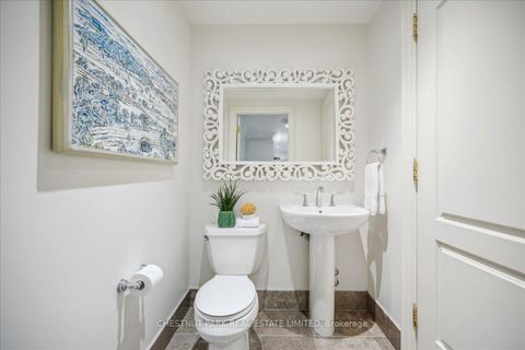 Photo 10 at 203 - 33 Delisle Avenue, St. Clair, Toronto
