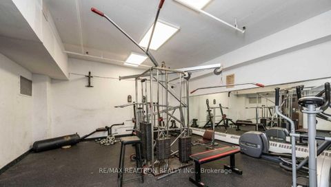 Photo 16 at 1401 - 100 Leeward Glenway, Flemingdon Park, Toronto