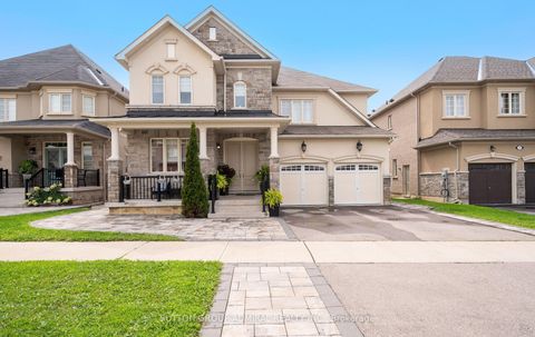 Photo 3 at 43 Fairmont Ridge Trail, Nobleton, King