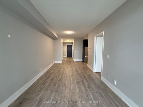 Photo 9 at 1611 - 70 Roehampton Avenue, Mount Pleasant West, Toronto