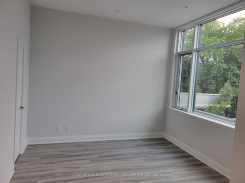 Photo 6 at 106 - 3220 Sheppard Avenue E, Sullivan, Toronto