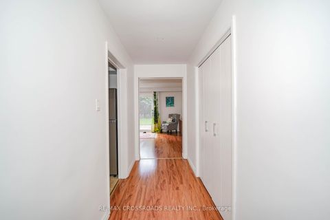 Photo 31 at 8 Topaz Gate, Steeles, Toronto