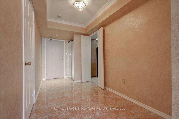 Photo 7 at 704 - 1271 Walden Circle, Clarkson, Mississauga