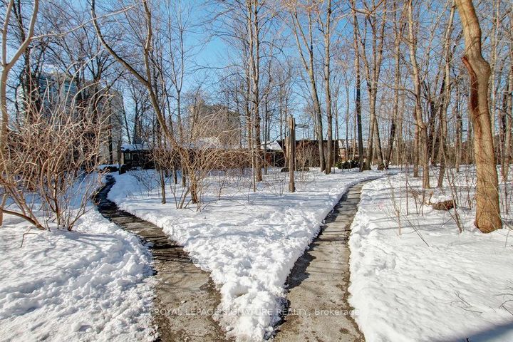 Photo 30 at 704 - 1271 Walden Circle, Clarkson, Mississauga