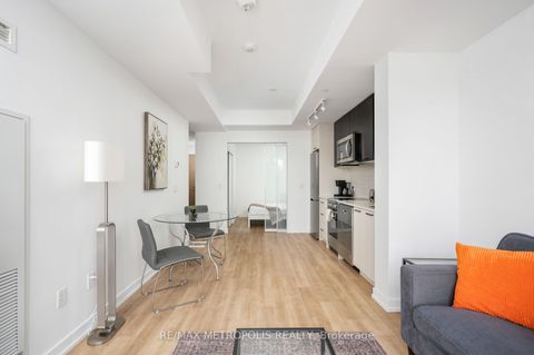 Photo 4 at 407 - 2300 St Clair Avenue W, Junction Area, Toronto