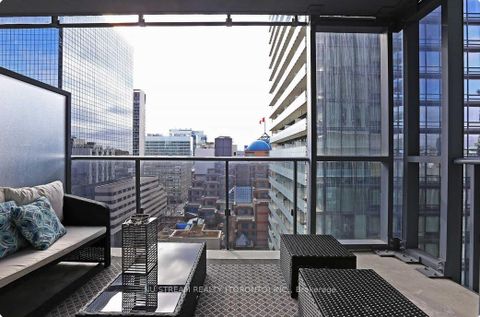 Photo 9 at 1712 - 7 Grenville Street, Bay Street Corridor, Toronto