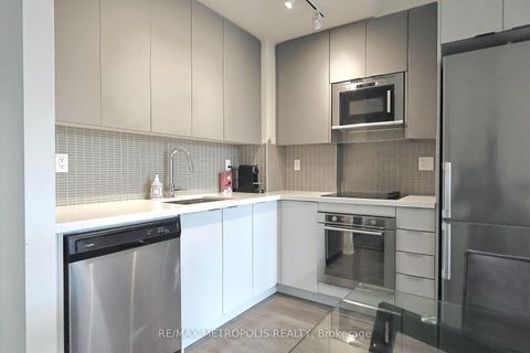Photo 6 at 311 - 2908 Highway 7, Concord, Vaughan