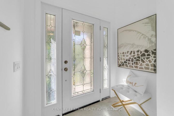 Photo 2 at 47 Eighth Street, New Toronto, Toronto