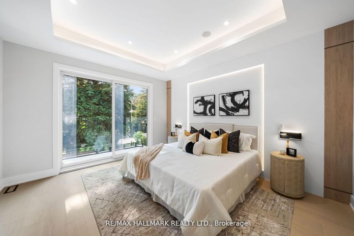 Photo 18 at 112 Randolph Road, Leaside, Toronto