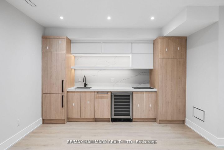 Photo 37 at 112 Randolph Road, Leaside, Toronto