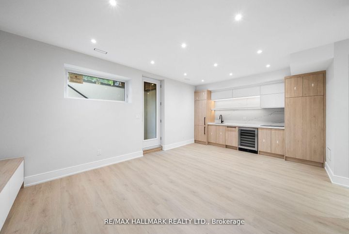 Photo 38 at 112 Randolph Road, Leaside, Toronto
