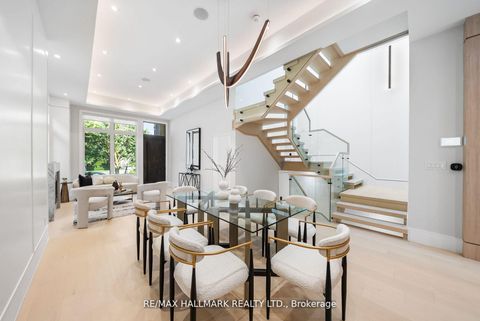 Photo 2 at 112 Randolph Road, Leaside, Toronto