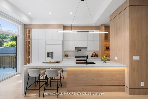 Photo 10 at 112 Randolph Road, Leaside, Toronto