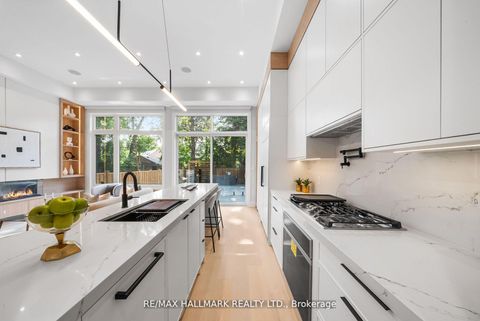 Photo 12 at 112 Randolph Road, Leaside, Toronto
