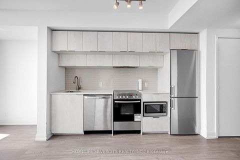 Photo 12 at Ph8 - 181 Dundas Street E, Moss Park, Toronto Photo 12 at Ph8 - 181 Dundas Street E, Moss Park, Toronto