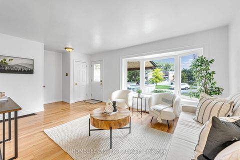 Photo 6 at 62 Chelwood Road, Ionview, Toronto